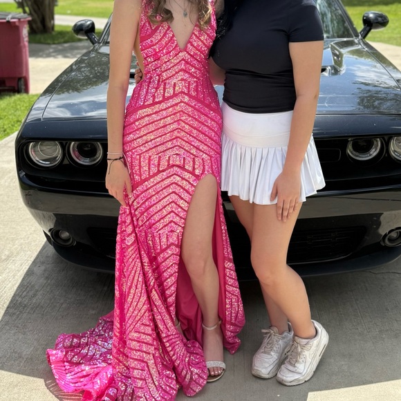 Elegant Pink Evening Gown - Picture 3 of 6